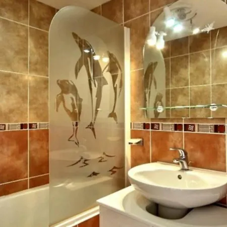 3* Au Pied Des Pistes, 5 Personnes, Balcon, Tv - Fr-1-455-78